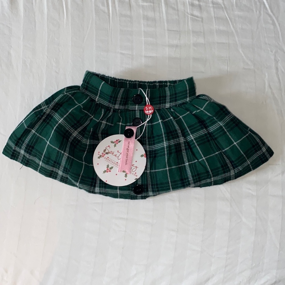 Sweet Honey plaid skort NWT :)
